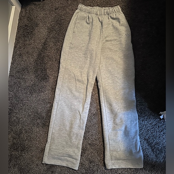 Accolade Straight Leg Sweatpant- Athletic Heather Grey - Picture 6 of 9